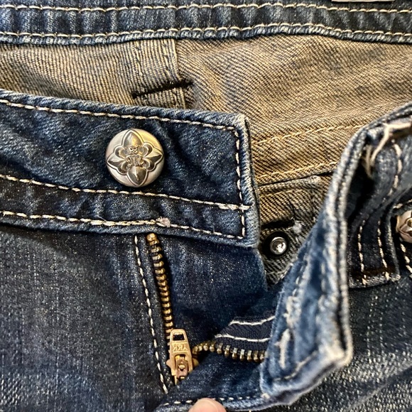 Miss Me Boot Cut Jeans - Picture 5 of 8